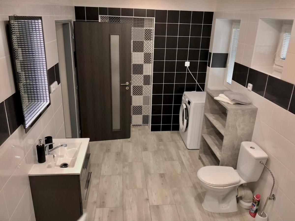 Apartmany Zahradky Hraz 외부 사진